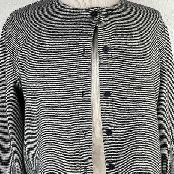 Josephine Chaus Cardigan Sweater Size M EUC - Picture 2 of 6